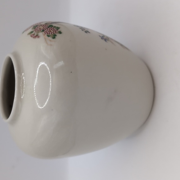 Vintage Japanese Satsuma Vase w/ Peacock Design - Asian Japan Porcelain Pottery - Picture 2 of 7